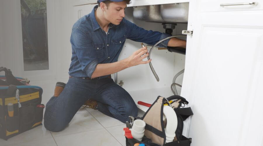 Professional sink repair in Grand Forks Afb, ND